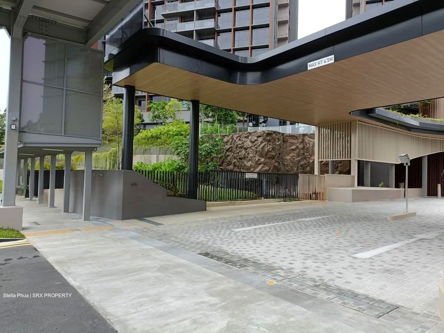 Amo Residence (D20), Apartment #540605611